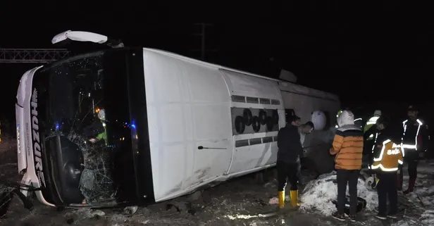 Erzincan ve Yozgat’ta yolcu otobüsü devrildi: 3 ölü, 46 yaralı