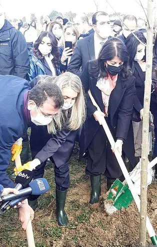 CHP'li Ekrem İmamoğlu'ndan terörün siyasi ayağı HDP'ye skandal Nevruz mesajı