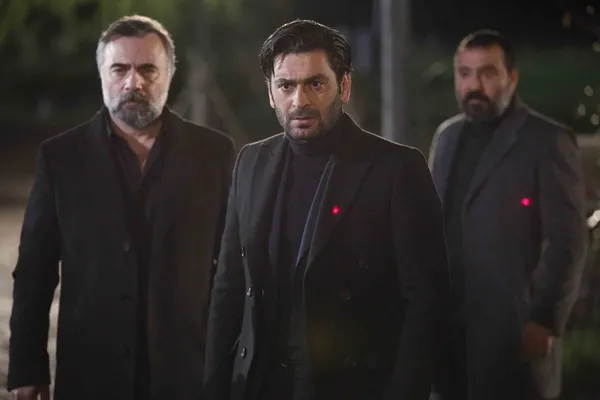 Eşkıya Dünyaya Hükümdar Olmaz 117. Bölüm fragmanı: En sonunda kendini de yaktın Ateş! EDHO'da ölümcül takip-2