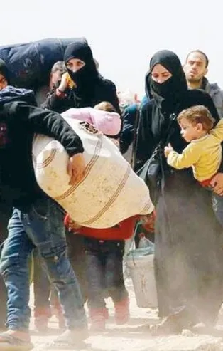 Mülteciler sınıra dayandı