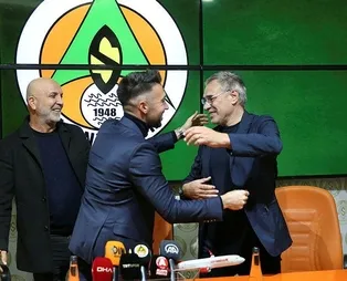 Alanyaspor'da Farioli dönemi sona erdi Ersun Yanal dönemi başladı