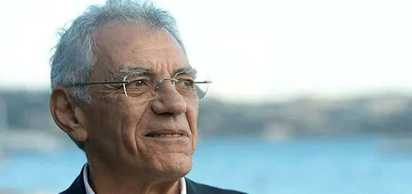 Müzisyen, besteci ve aranjör Attila Özdemiroğlu, İstanbul'da akciğer kanserine bağlı çoklu organ yetmezliği nedeniyle 73 yaşında hayatını kaybetti