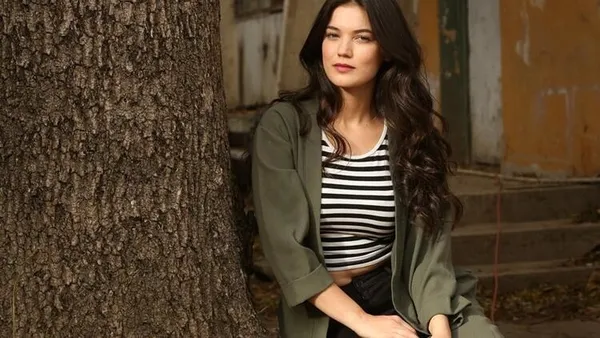 Pınar Deniz ile Yiğit Kirazcı aşkı belgelendi! Tatilde yakalandılar