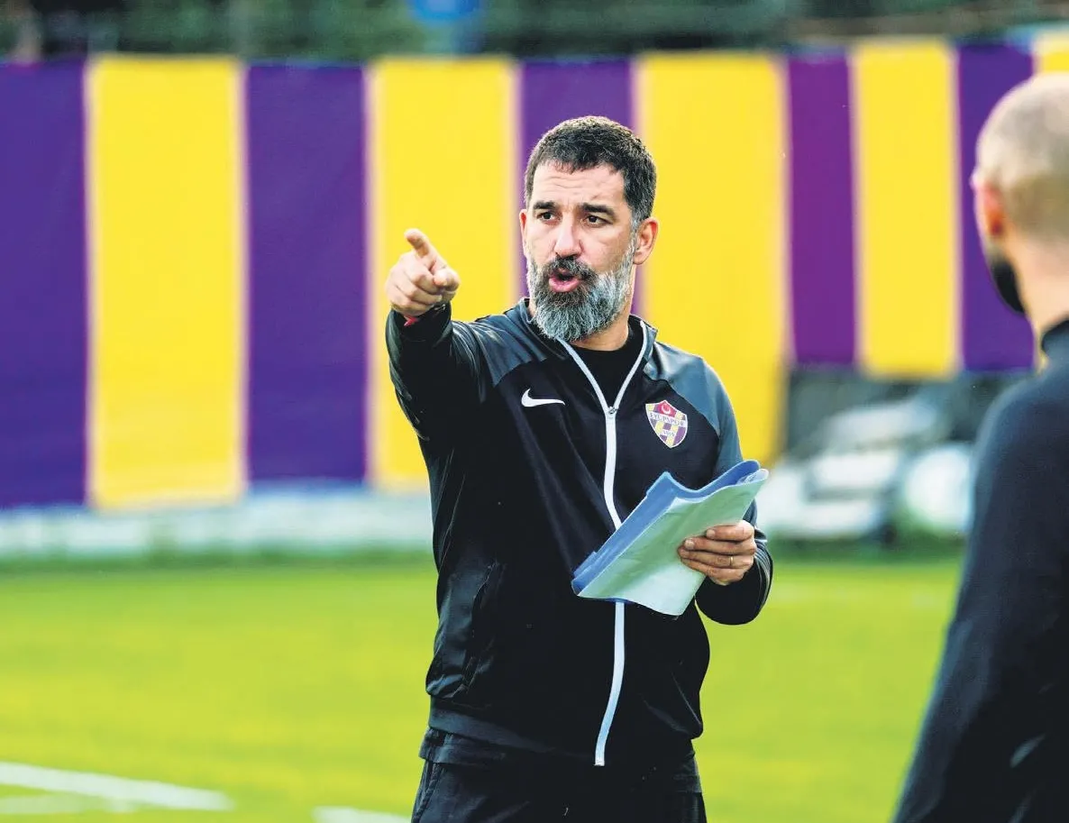 10’un adı Arda Turan