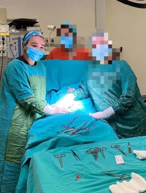 Sahte doktor Ayşe Özkiraz'ın ses kaydı ve WhatsApp yazışmaları ortaya çıktı: "70'inci hastama bakıyorum bayılacağım"-5