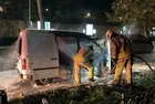Beşiktaş'ta gece yarısı korku dolu anlar: Seyir halindeki araç alev alev yandı!