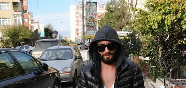 Gazetecilere bela okudu!