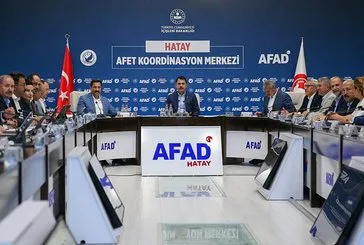 Bakan Kurum deprem bölgesinde