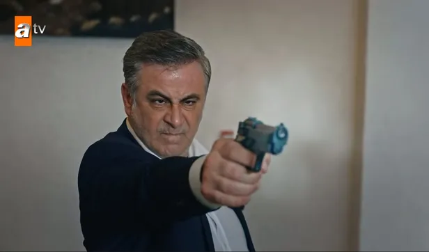 hiyanet-toz-gibidir-konacak-yer-arar-edho-195-bolum-fragmani-tugyan-edip-haddini-asacak-1621083448149.jpg Tuğyan edip haddini aşacak! EDHO 195. bölüm fragmanı: Hıyanet toz gibidir konacak yer arar-8