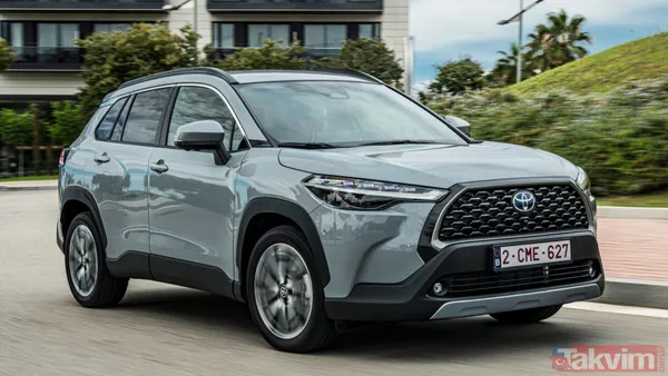 Toyota Corolla Öne Çıkan Özellikleri Toyota Corolla, Güçlü Güvenlik Özellikleri Ve Zarif Dış Tasarımıyla Öne Çıkıyor. Toyota Safety Sense Teknolojisi, Adaptif...