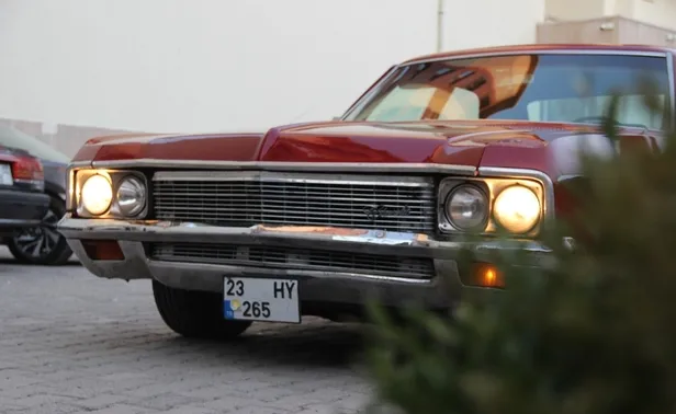 ev-fiyatina-teklifler-yagiyor-1970-model-aracina-gozu-gibi-bakti-6-silindir-otomatik-3-sanziman-1605806968461.jpg Ev fiyatına teklifler yağıyor! 1970 model aracına gözü gibi baktı! 6 silindir otomatik 3 şanzıman...-4