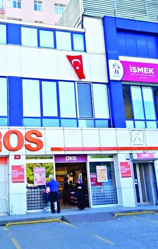 Ekrem İmamoğlu skandallara doymadı! Deprem bahanesiyle İSMEK'leri kapattı ama...