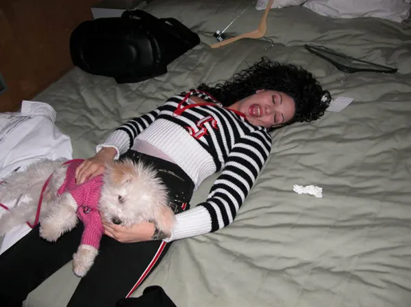 son-dakika-eski-libya-lideri-muammer-kaddafinin-gelini-aline-skaf-dehset-sacti-1-olu-4-yarali-1611899230797.jpg SON DAKİKA: Eski Libya lideri Muammer Kaddafi'nin gelini Aline Skaf dehşet saçtı: 1 ölü 4 yaralı-7