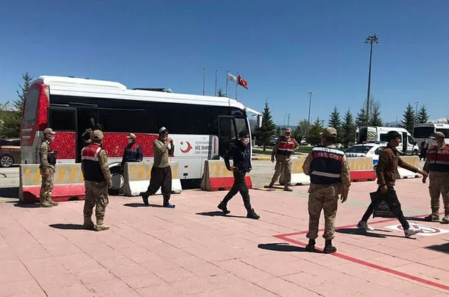 Göç İdaresi Başkanlığı son sayıyı duyurdu: 28 bin 581 kişi sınır dışı