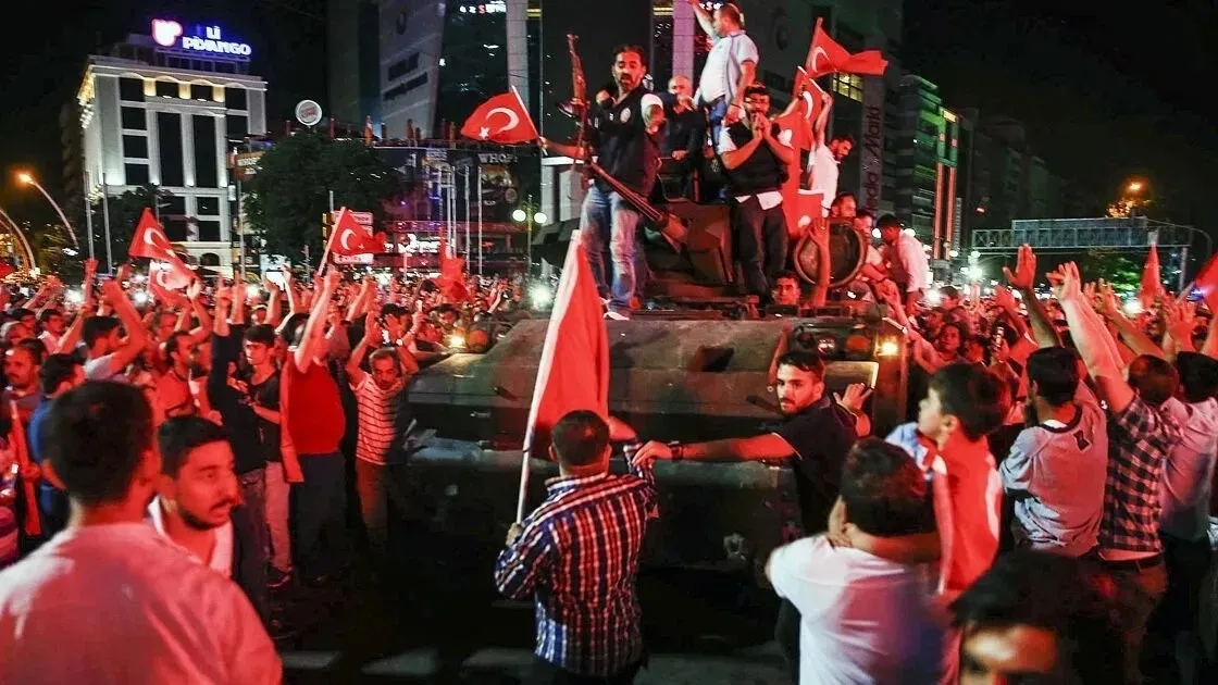 1786349747173.jpeg Şehit aileleri ve gazilere yeni haklar! Aylıklarda artış ve asgari ücret güvencesi yasalaştı: Bakıma muhtaç gazi ve malullere ödeme 2,5 katına çıkarılıyor-6