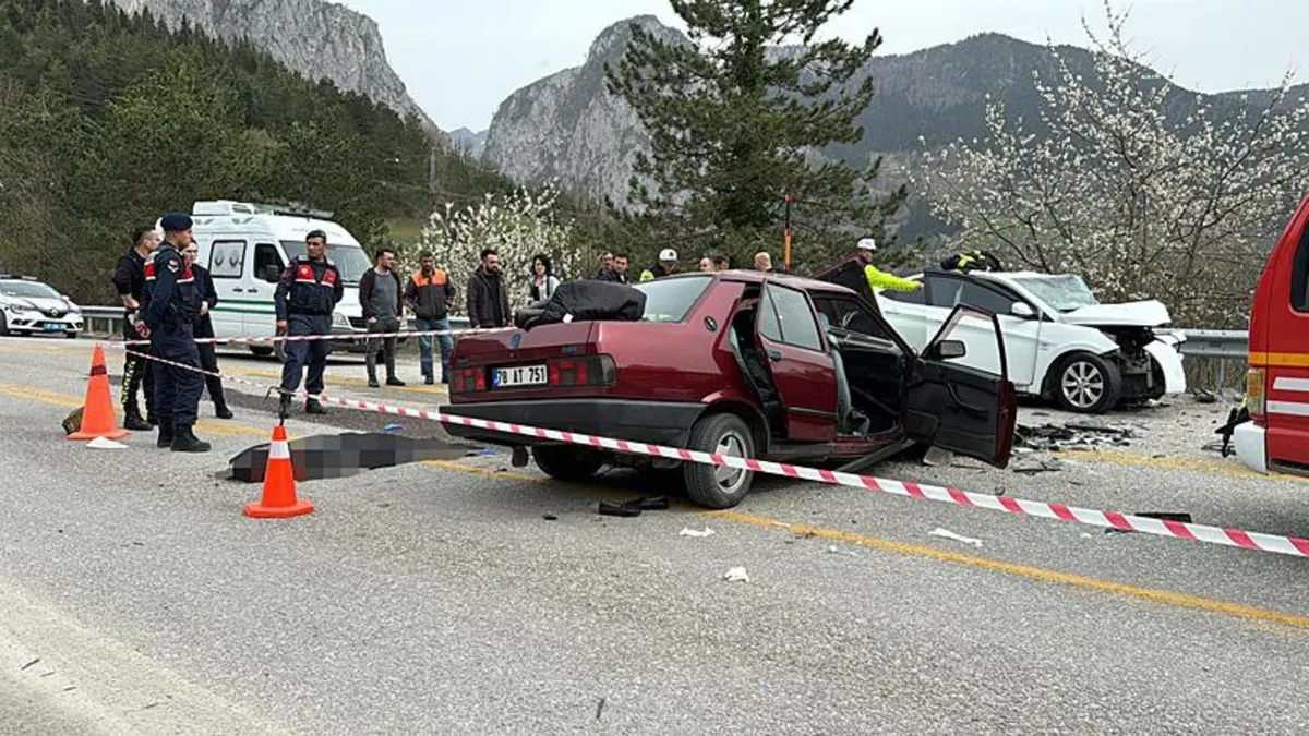 Bayram tatilinin dördüncü gününde 647 trafik kazası: 7 kişi hayatını kaybetti!