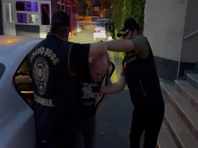 Ayşe Tokyaz cinayetinde Cemil Koç'a valizi taşımada yardım eden şüpheli yakalandı (DHA)