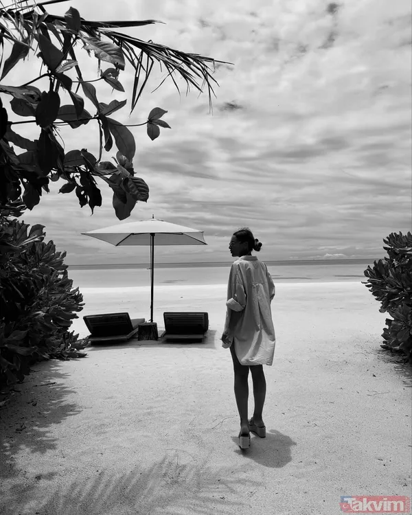 Tatile çıkan Hadise’den bikinili paylaşım gecikmedi! Üstsüz pozuyla sezonu açtı - 10