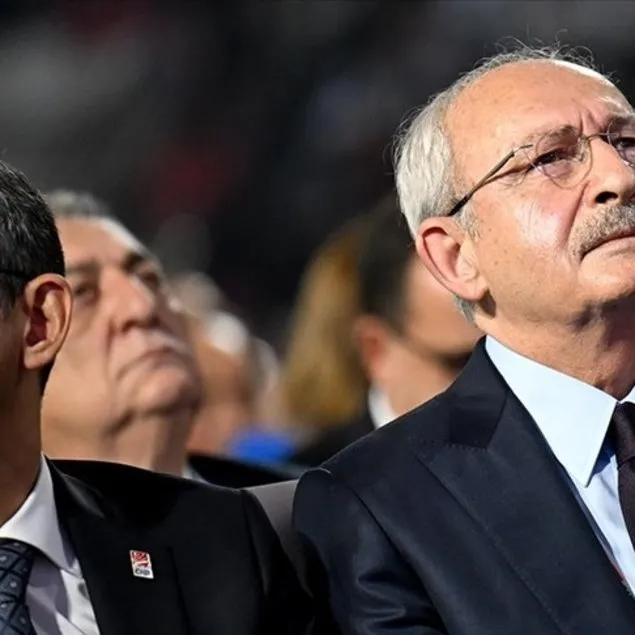 Kılıçlar çekildi