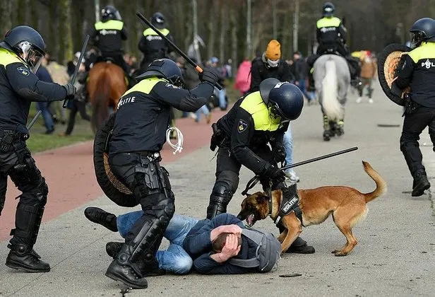 hollandada-genel-secim-oncesi-sokaklar-karisti-1615743454541.jpeg