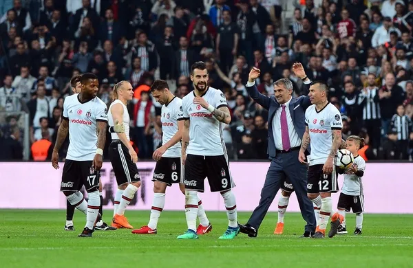 Rıdvan Dilmen Beşiktaş-Yeni Malatyaspor maçını değerlendirdi-12