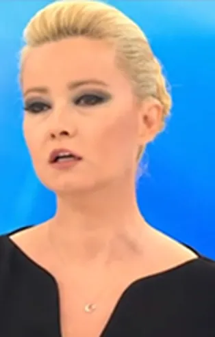 Müge Anlı'dan İzmir depremi çağrısı! Canlı yayında 3 milyon 12 bin lira bağış toplandı...