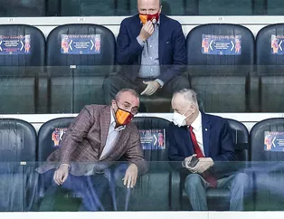 Galatasaray yönetimi faturayı kesti: Kimsenin gözünün yaşına bakılmadı