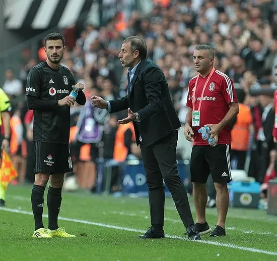 Beşiktaş Teknik Direktörü Abdullah Avcı’dan yeni sistem - 3