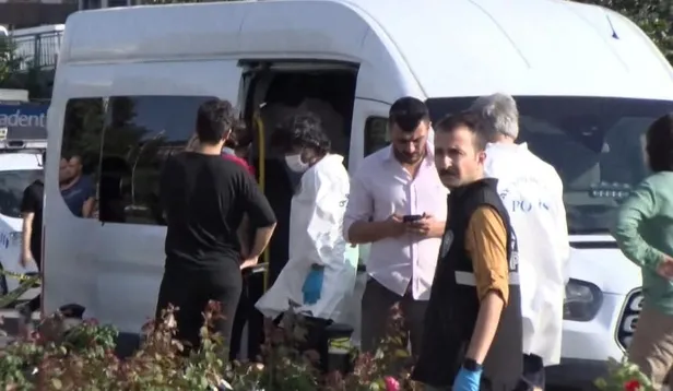 fatihte-gorev-bitiminde-silahini-doldur-bosalt-yapan-polis-meslektasini-basindan-vurdu-1662476948343.jpg Fatih'te görev bitiminde silahını doldur boşalt yapan polis, meslektaşını başından vurdu-3