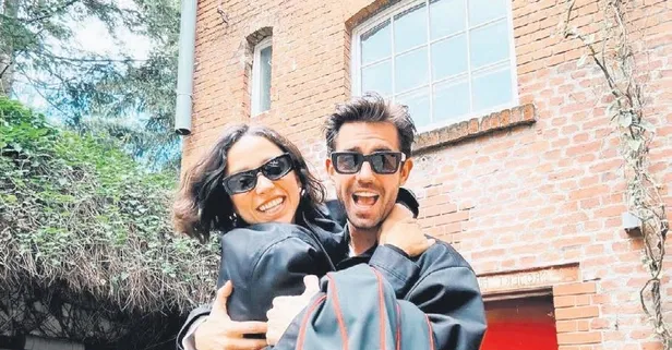 Serenay ve Mert'in aynısı! Zeynep Bastık ve Serkay Tütüncü'nün pozları sosyal medyada gündem oldu