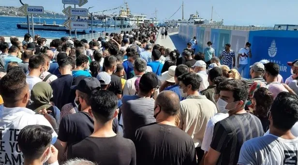 feribotta-tecavuz-rezaleti-hava-alma-bahanesiyle-genc-kiza-tecavuz-ettiler-1605188491554.jpg Feribotta tecavüz rezaleti! ‘Hava aldırma' bahanesiyle genç kıza tecavüz ettiler-5