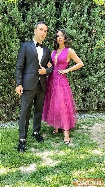 Beklenen gün geldi! Demet Özdemir ile Oğuzhan Koç evleniyor! O fotoğraf sosyal medyaya düştü ortalık yıkıldı! Yorum üstüne yorum yağdı