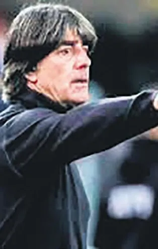 Fenerbahçe yönetimi 3 Ocak'a kadar Löw'e zaman verdi! Olumsuz yanıtta hedef Slaven Bilic
