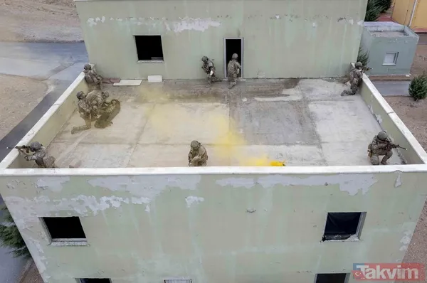 "Bordo bereliler"in karagahından özel görüntüler... "Hayat kurtaran" eğitimden böyle geçiyorlar... - 41