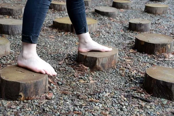 Bu yolda sadece yalın ayak yürünüyor-2