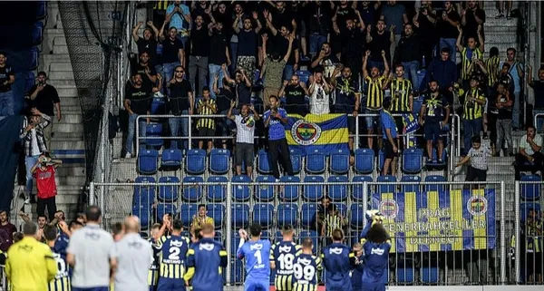 fenerbahce-slovackoyla-berabere-kalsa-da-turladi-1660250689120.jpg