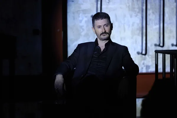 yalniz-kurt-15-bolum-2-fragmani-nefes-kesti-altay-kurtogluyla-tanismanizin-vakti-geldi-1651613566875.jpg Yalnız Kurt 15. bölüm 2. fragmanı nefes kesti: “Altay Kurtoğlu’yla tanışmanızın vakti geldi”-4