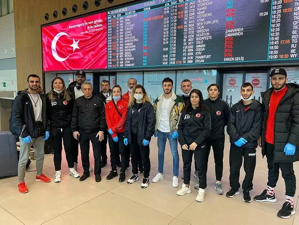 Son dakika: Londra'dan bir hafta önce dönen milli boksçularda koronavirüs vakası: Bir sporcu ve bir antrenörün testleri pozitif çıktı-1