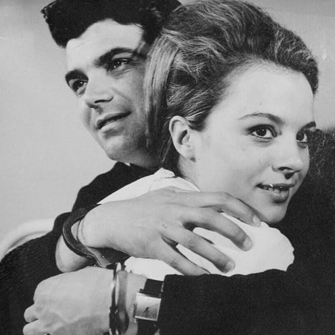 son-dakika-murat-soydan-vefat-etti-yesilcamdan-bir-yildiz-daha-kaydi-1718099437789.jpg Murat Soydan vefat etti! Yeşilçam'dan bir yıldız daha kaydı...-4