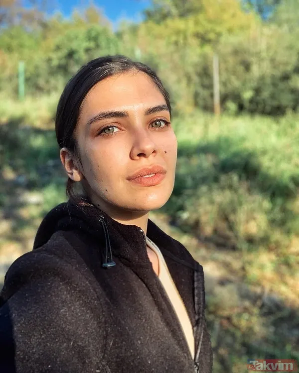 Biran Damla Yılmaz bornozlu pozlarıyla sosyal medyayı yıktı geçti! Gören dönüp bir daha baktı ortalık alev aldı - 2