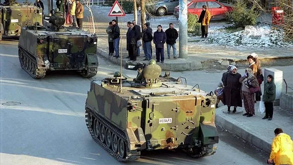 turkiye-cumhuriyetindeki-kara-lekelerden-biri-28-subat-ekonomiye-de-darbe-vurdu-1614420404207.jpg Türkiye Cumhuriyeti'ndeki kara lekelerden biri 28 Şubat! Ekonomiye de darbe vurdu-3