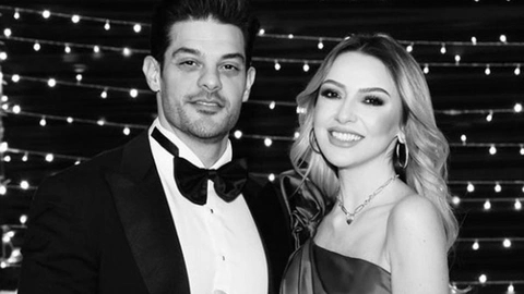 hadise-mehmet-dincerler-ayrildi-mi-hadise-ve-mehmet-dincerler-cifti-bosandi-mi-hadise-ne-zaman-evlendi-1662634660666.jpeg