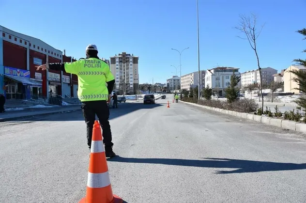 81 ilde düğmeye basıldı! 59 bin 337 personelin katılımıyla dev operasyon