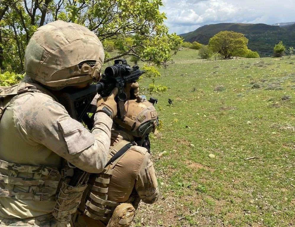 İnlerine giriliyor: 551 personel 37 tim!