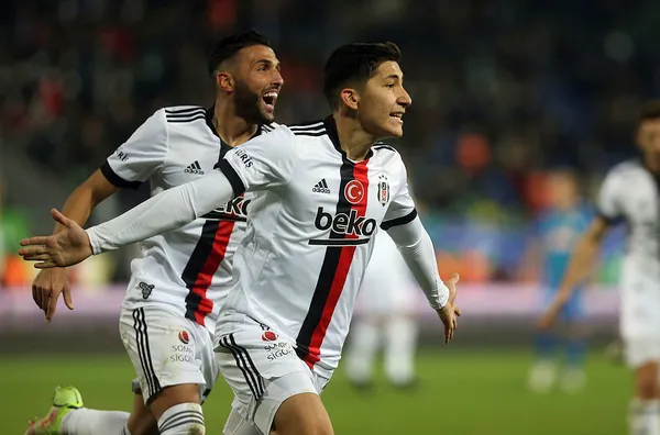 son-dakika-ziraat-turkiye-kupasinda-son-16-turu-eslesmeleri-belli-oldu-iste-besiktas-fenerbahce-ve-trabzonspor-1642151837249.jpg SON DAKİKA: Ziraat Türkiye Kupası'nda son 16 turu eşleşmeleri belli oldu! İşte Beşiktaş Fenerbahçe ve Trabzonspor'un rakipleri...-9