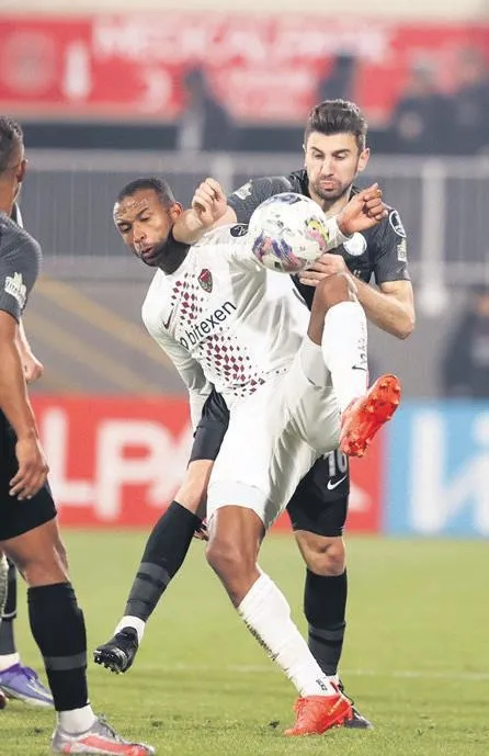 cimboma-viking-sol-bek-1672786067063.jpeg Galatasaray, Hacken’de oynayan Kristoffer Lund’un peşine düştü-7