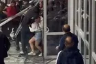 Van'daki Moein konserinde izdiham: İranlılar cam kapıları kırdı