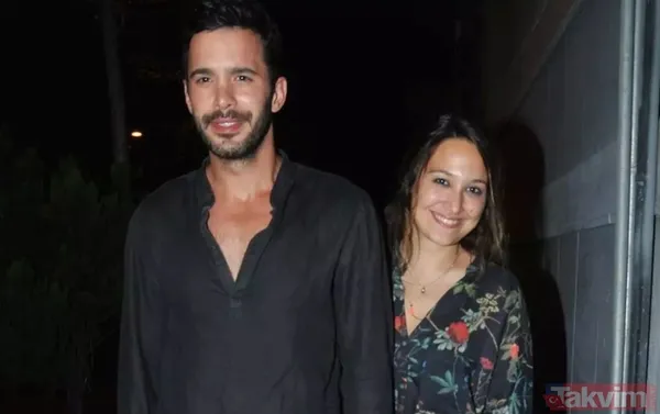 8 yıl önce evlendi! Tayanç Ayaydın körkütük aşık! Sır gibi sakladığı eşi bakın kim! Dolunay Soysert’in partneri... - 10