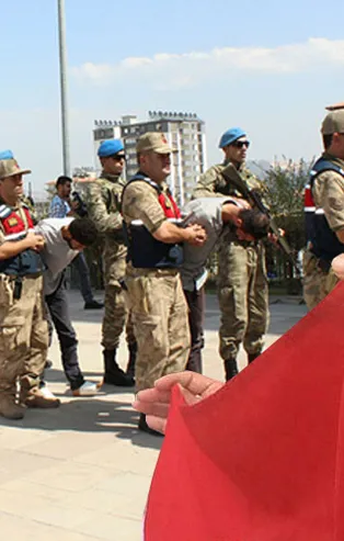 PKK'lı hainleri görünce yüzlerine tükürdü