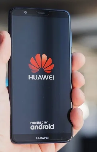Dünyaca ünlü Huawei telefonlarının 3 modeline satış yasağı! Huawei'nin P30, P30 Pro ve Nova 5T modelleri...